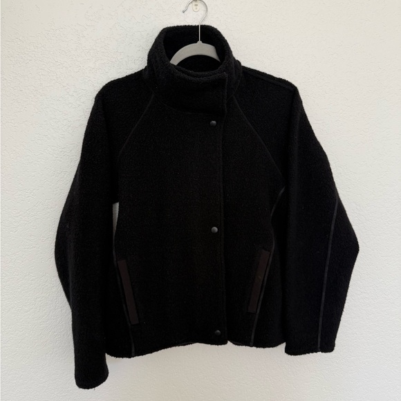 The Group Babaton Meadow Jacket Black - Picture 5 of 11